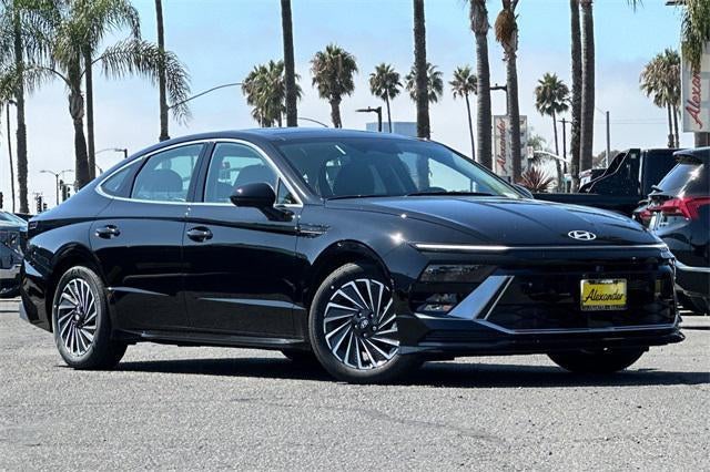 2025 Hyundai SONATA HYBRID Limited