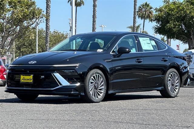 2025 Hyundai SONATA HYBRID Limited