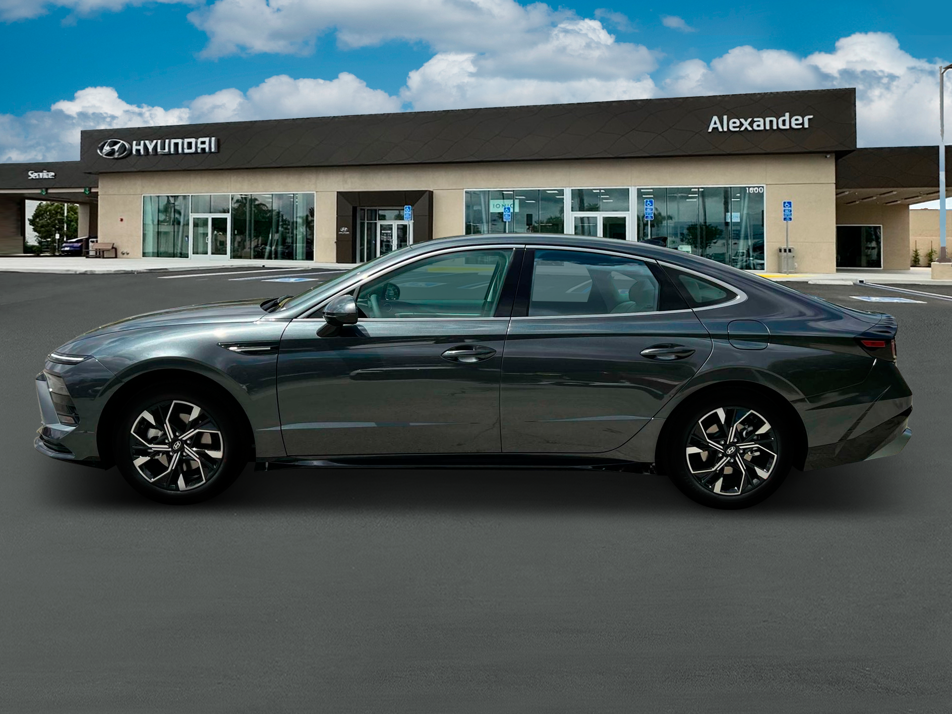 2025 Hyundai SONATA SEL