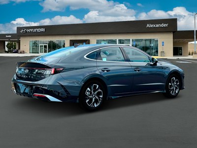 2025 Hyundai SONATA SEL