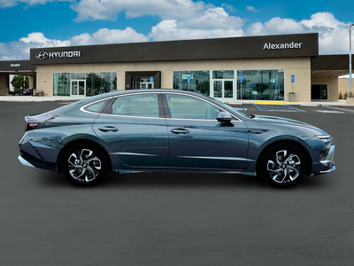 2025 Hyundai SONATA SEL
