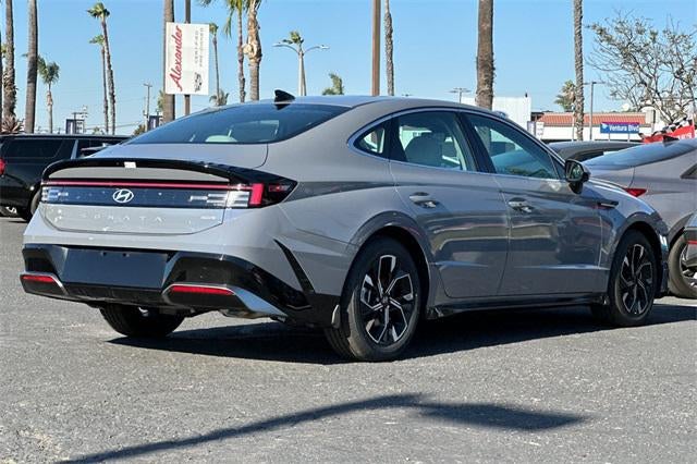 2025 Hyundai SONATA SEL