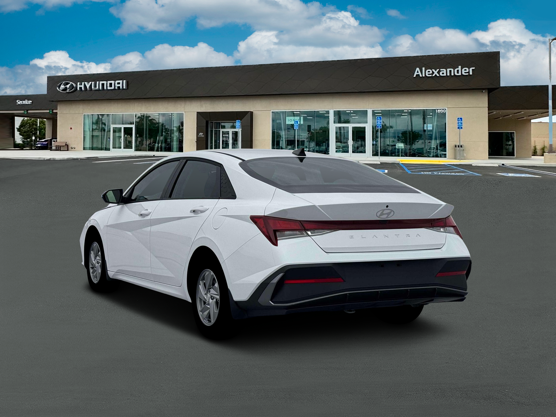 2026 Hyundai ELANTRA SE
