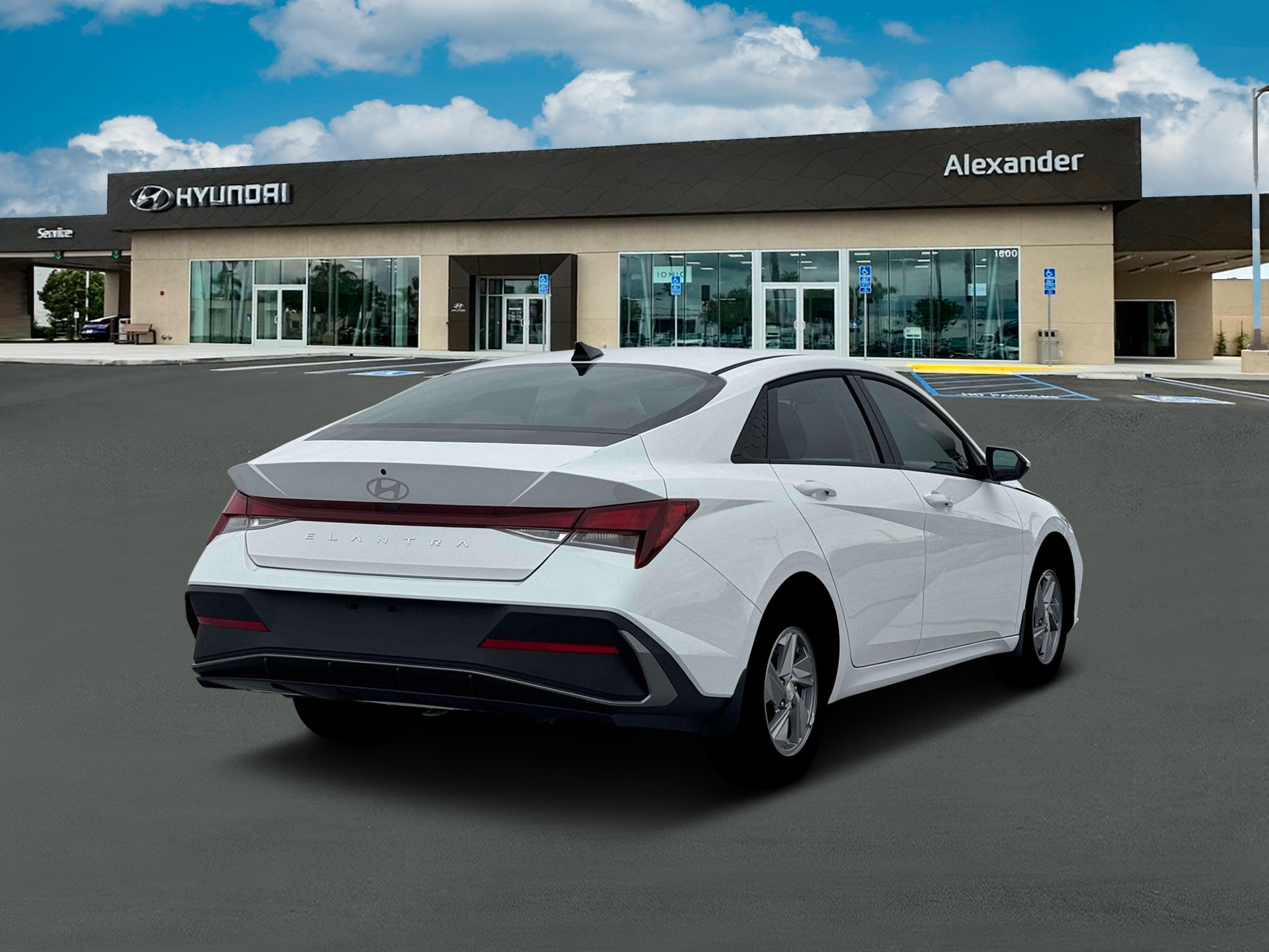 2026 Hyundai ELANTRA SE