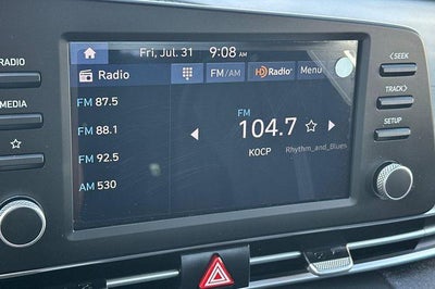 2026 Hyundai ELANTRA SE Sedan