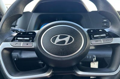 2026 Hyundai ELANTRA SE Sedan