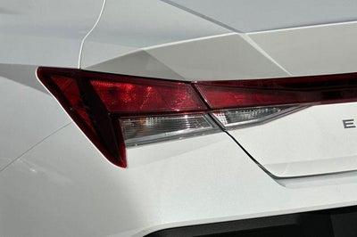 2026 Hyundai ELANTRA SE Sedan