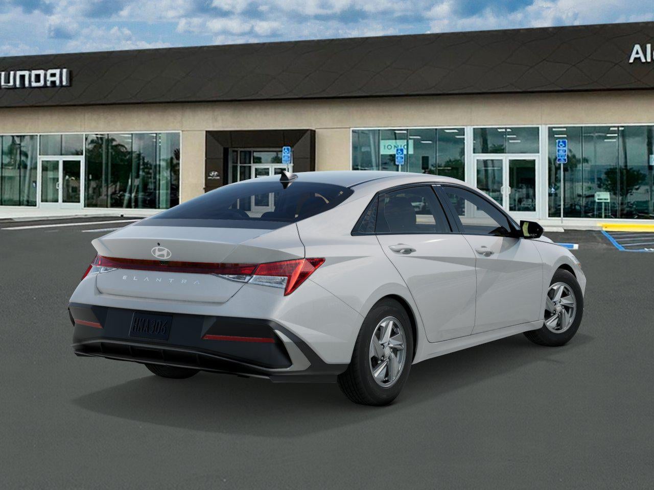 2026 Hyundai ELANTRA SE