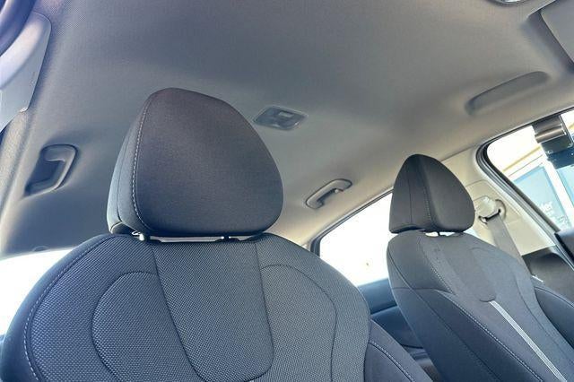 2026 Hyundai ELANTRA SE IVT