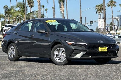 2026 Hyundai ELANTRA SE IVT