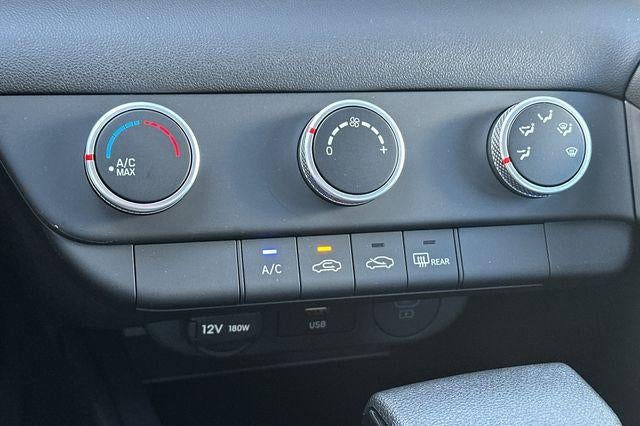 2026 Hyundai ELANTRA SE IVT