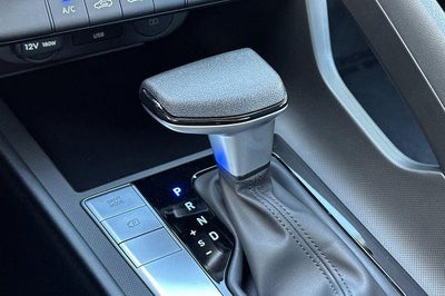 2026 Hyundai ELANTRA SE IVT