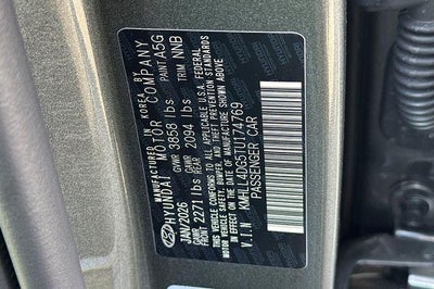 2026 Hyundai ELANTRA SE IVT
