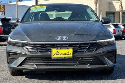 2026 Hyundai ELANTRA SE IVT