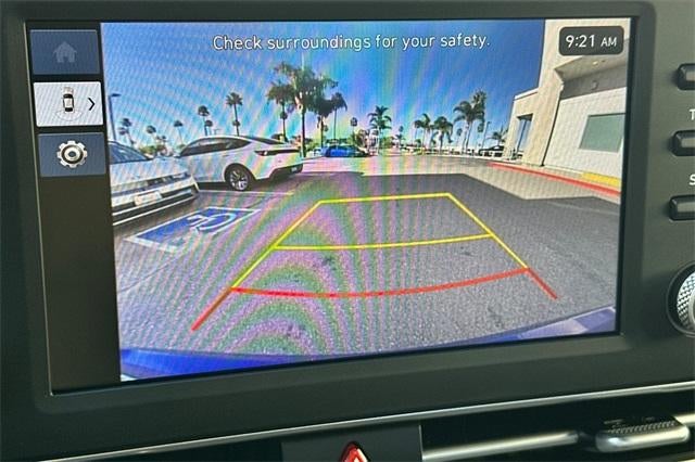 2025 Hyundai ELANTRA SE IVT