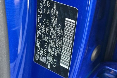 2025 Hyundai ELANTRA SE IVT