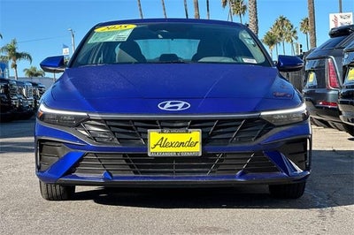 2025 Hyundai ELANTRA SE IVT