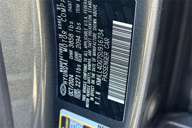 2025 Hyundai ELANTRA SE IVT