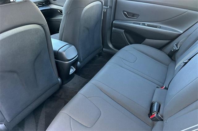 2025 Hyundai ELANTRA SEL Sport IVT