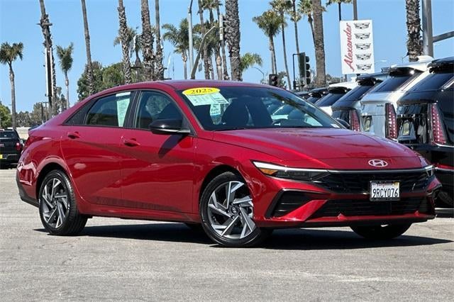 2025 Hyundai ELANTRA SEL Sport IVT