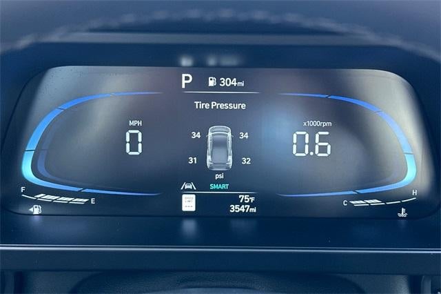 2025 Hyundai ELANTRA SEL Sport IVT