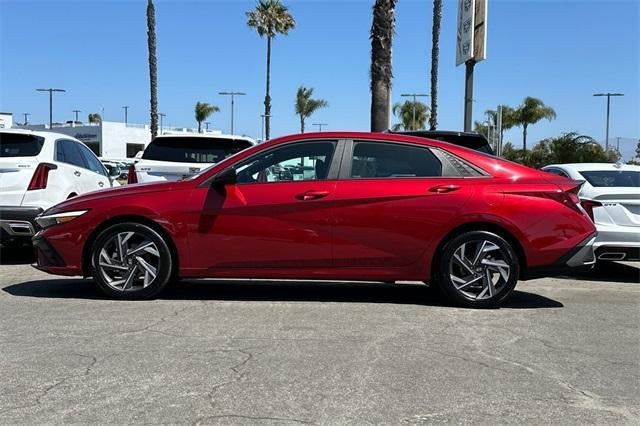 2025 Hyundai ELANTRA SEL Sport IVT