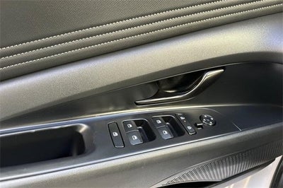 2025 Hyundai ELANTRA SEL Sport IVT