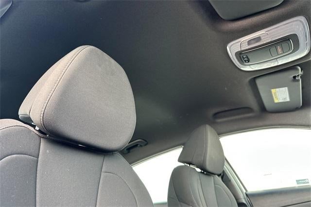 2025 Hyundai ELANTRA SEL Sport IVT