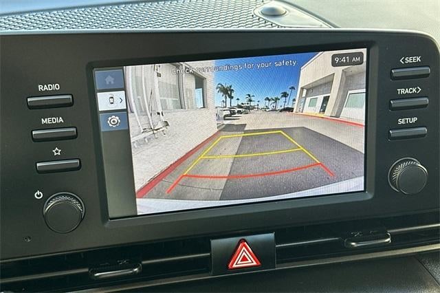 2025 Hyundai ELANTRA SEL Sport IVT