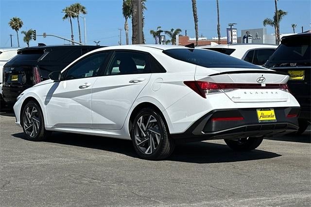 2025 Hyundai ELANTRA SEL Sport IVT