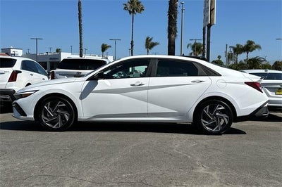 2025 Hyundai ELANTRA SEL Sport IVT