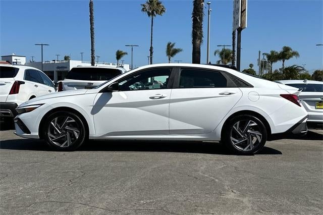 2025 Hyundai ELANTRA SEL Sport IVT