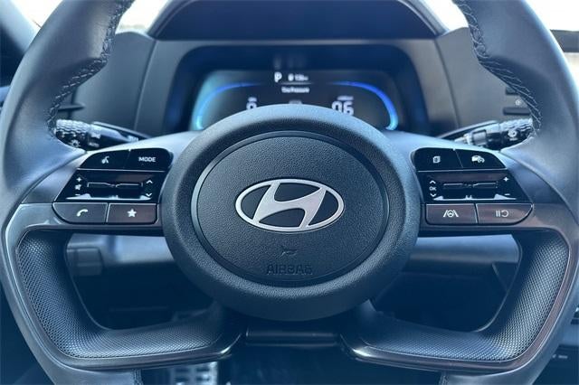 2025 Hyundai ELANTRA SEL Sport IVT