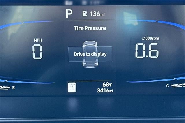 2025 Hyundai ELANTRA SEL Sport IVT