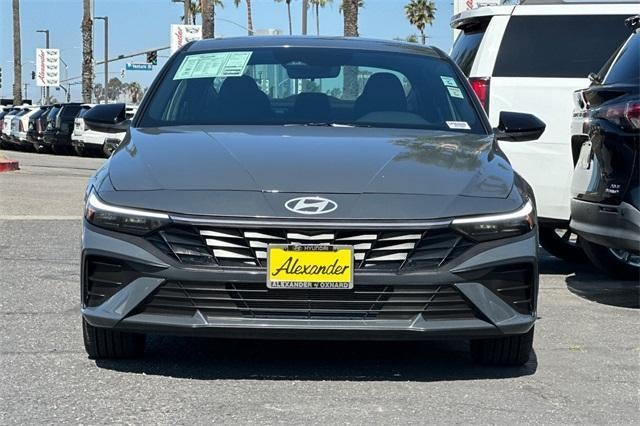 2025 Hyundai ELANTRA SEL Sport IVT