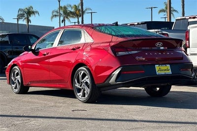 2025 Hyundai ELANTRA SEL Sport IVT