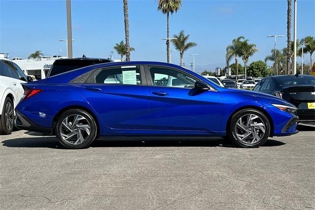2025 Hyundai ELANTRA SEL Sport IVT