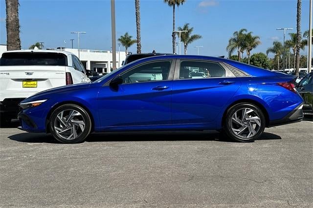 2025 Hyundai ELANTRA SEL Sport IVT