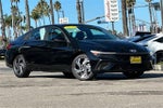 2025 Hyundai ELANTRA SEL Sport IVT