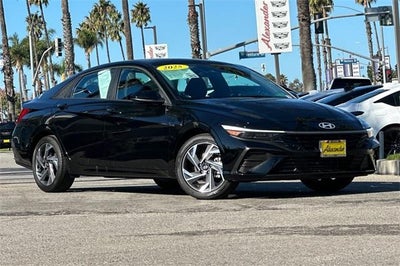 2025 Hyundai ELANTRA SEL Sport IVT