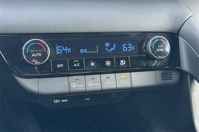 2025 Hyundai ELANTRA SEL Sport IVT