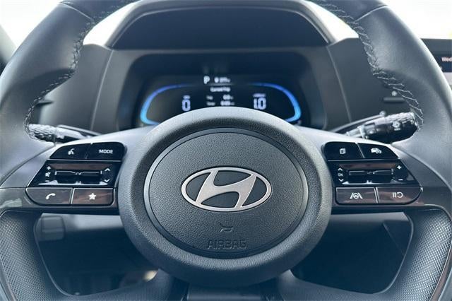 2025 Hyundai ELANTRA SEL Sport IVT