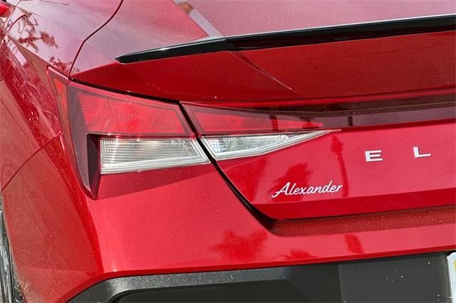 2025 Hyundai ELANTRA SEL Sport IVT