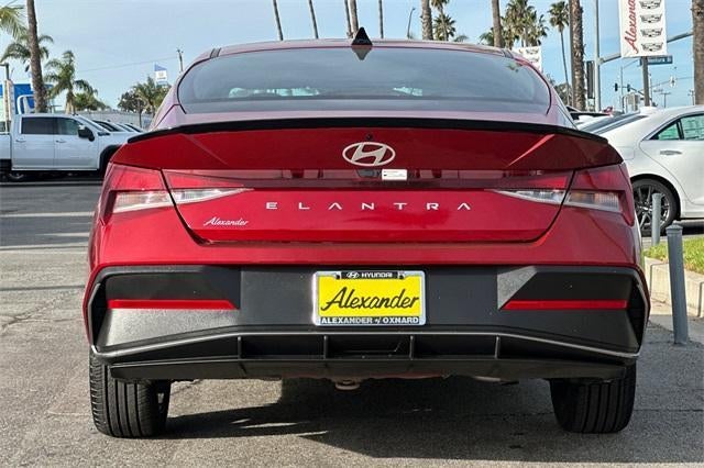 2025 Hyundai ELANTRA SEL Sport IVT