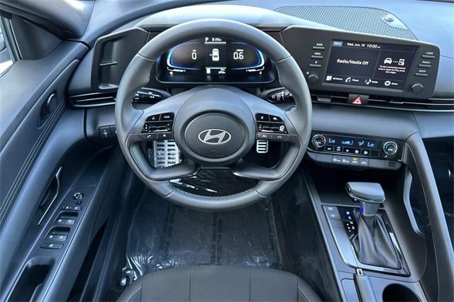 2025 Hyundai ELANTRA SEL Sport IVT