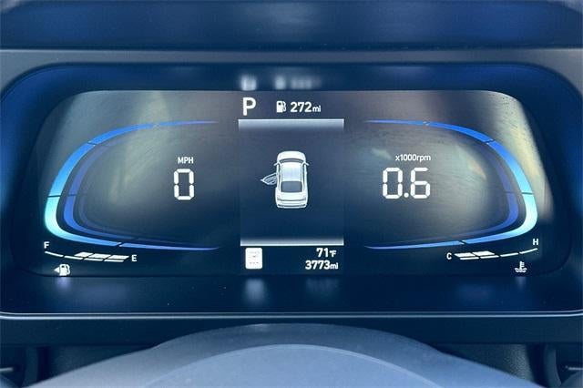 2025 Hyundai ELANTRA SEL Sport IVT