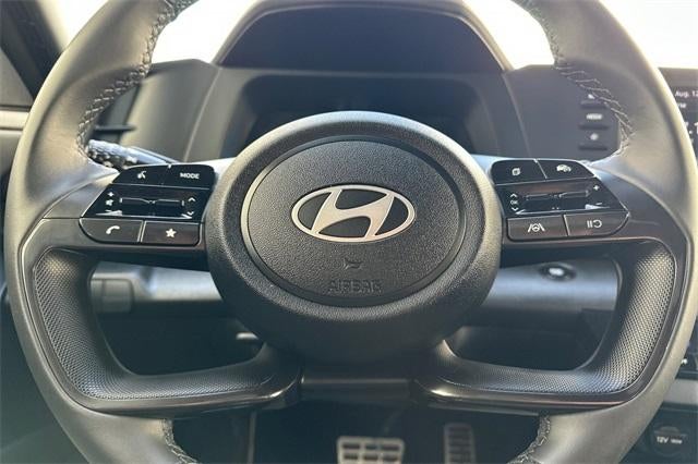 2025 Hyundai ELANTRA SEL Sport IVT