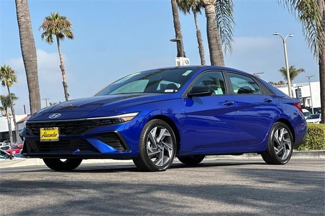 2025 Hyundai ELANTRA SEL Sport IVT