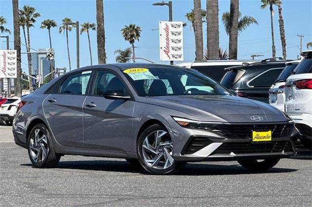 2025 Hyundai ELANTRA SEL Sport IVT