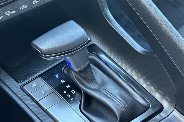 2025 Hyundai ELANTRA SEL Sport IVT